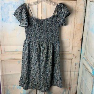 Aeropostale Juniors Small Blue Marron Paisley Blouse with Sherring Elastic Cap S